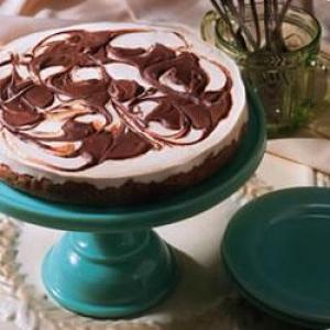Equal®'s Chocolate Swirl Cheesecake_image