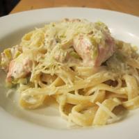 Pasta with Salmon and Leeks_image