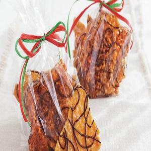 Chocolate-Drizzled Lace Brittle_image