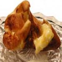 Popovers with Peach Butter_image