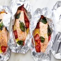 Salmon and Tomatoes in Foil image