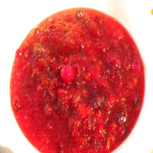 Cranberry Sauce With Orange, Tangerine and Pineapple Juice_image