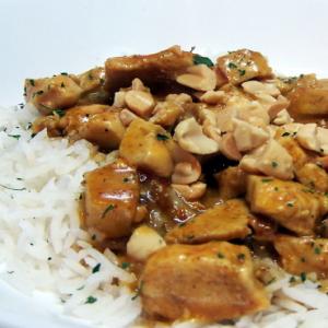Spicy Thai Peanut Chicken Curry Recipe - Food.com_image