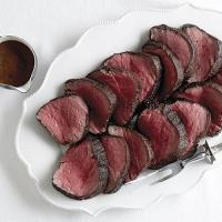 Beef Filet with Porcini and Roasted Shallot Sauce_image