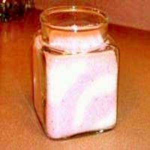 Strawberry & Cream Bath Salts_image
