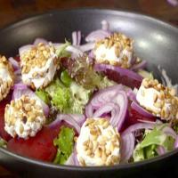 Beet Salad with Goat Cheese_image
