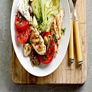 Chicken, Tomato & Cucumber Dinner Salad_image