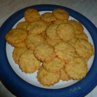Easy cheesy biscuits image