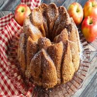 Layered Fresh Apple Cake image