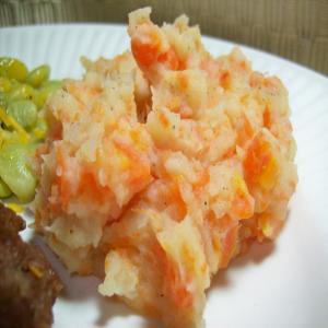 Mashed Potatoes & Carrots image
