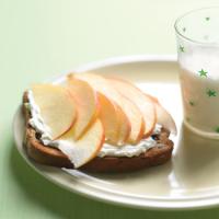 Cinnamon Toast with Apple and Cream Cheese image