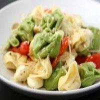 Seafood Diablo with white sauce and tortellini_image