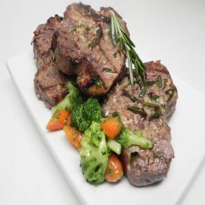 Grilled Leg of Lamb Steaks_image