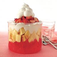 Easy Strawberry Trifle_image