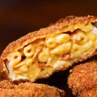 Bacon Mac & Cheese-Stuffed Onion Rings Recipe by Tasty_image