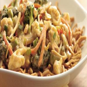 Vegetables in Peanut Sauce with Noodles_image