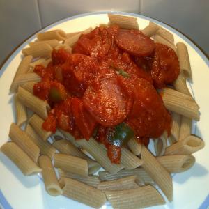 Healthy Pasta With Pepperoni and Bell Peppers_image
