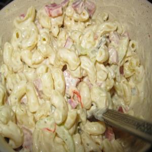 Renal-Friendly Macaroni Salad image