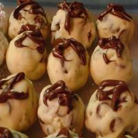 Russian Tea Cakes With Chocolate_image