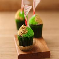 Hole-in-One Father's Day Cupcakes Recipe - (5/5) image