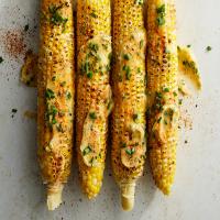 Spicy Corn on the Cob With Miso Butter and Chives_image