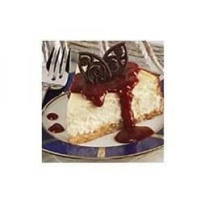 Passover Cheesecake With Strawberry Sauce_image