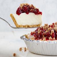 No-Bake Cranberry Crumble Cheesecake_image