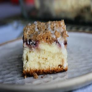 Fruit-Filled Cream Cheese Coffee Cake_image