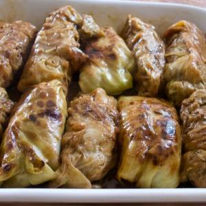 German Cabbage Rolls Recipe (krautwickel)_image