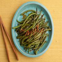 Sweet and Salty Glazed Green Beans image