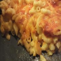 Basic Baked Macaroni and Cheese image