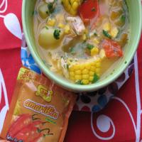 Peruvian-Style Corn, Pepper and Chicken Soup_image