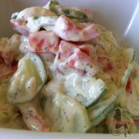 Creamy Cucumber and Tomato Salad Recipe - (4.7/5)_image