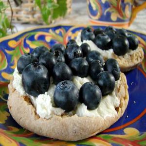 Mock Blueberry Cream Cheese Danish Ww 2 Pts_image