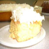 Cheryl's Decadent Pineapple, Pudding, Coconut Cake_image