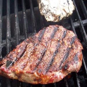 Robb Walsh's Barbecued Cowboy Steaks_image