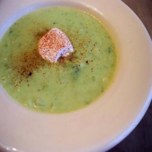 Creamy Brussels Sprouts Soup_image