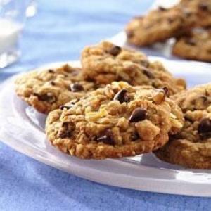 Oatmeal-Chocolate Chip Cookies_image