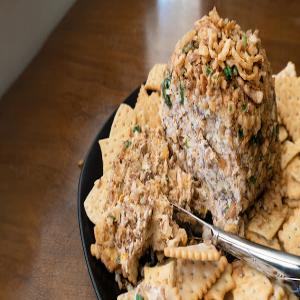 French Onion & Bacon Cheese Ball Recipe_image
