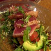Tuna Tataki Salad image