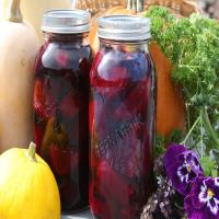 English Style Pickled Beets by the Jar_image