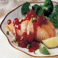 Salmon with Cranberry Pistachio Sauce_image
