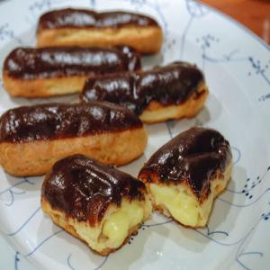 Traditional French Chocolate Eclairs (Eclairs au Chocolat) Recipe - (4.2/5) image