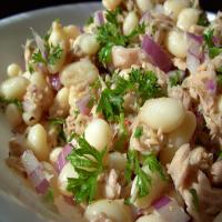 Tuna and Bean Salad image
