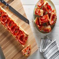 French Bread Pizzas with Mozzarella and Pepperoni_image