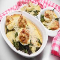 Baked Deviled Eggs with Asparagus_image
