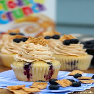Blueberry Cinnamon Toast Crunch Cupcakes Recipe - (4.6/5)_image