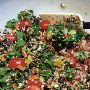 Sheila's Kale Quinoa Salad_image