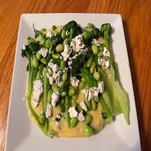 Polenta with Vegetables and Goat's Cheese_image