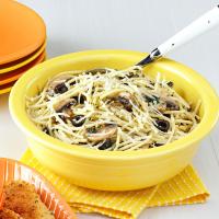 Pasta with Garlic Oil image
